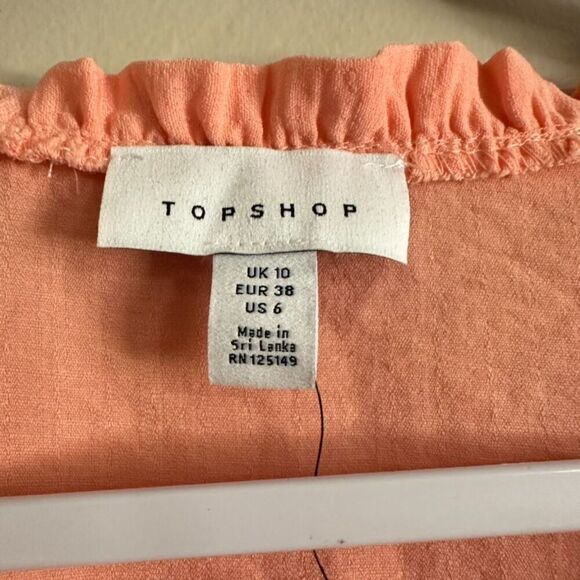 Topshop Morgan Peplum Blouse Women 6 Peach Ruffled Trim Lightweight Boho NWT - Picture 3 of 4